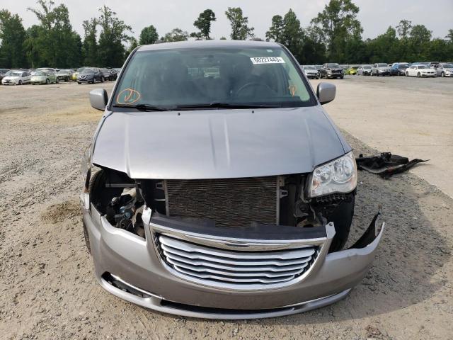 Photo 5 from auction – 2014 CHRYSLER TOWN & COU with VIN 2C4RC1BGXER382159