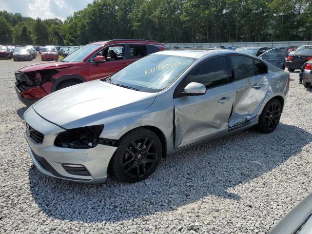 VOLVO S60 DYNAMI 2018 with VIN YV126MFL1J2458887 - Photo from auction