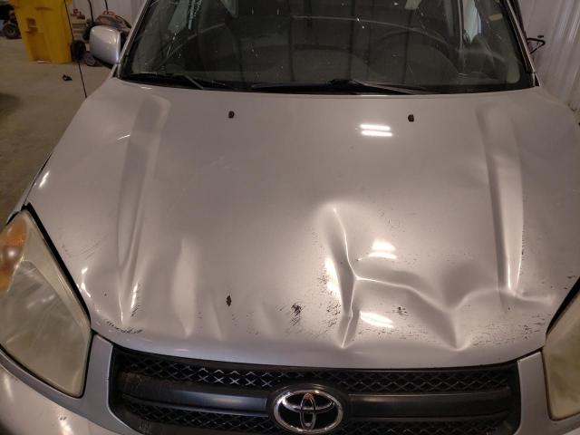 Photo 11 from auction – 2004 TOYOTA RAV4 with VIN JTEHD20V640033049