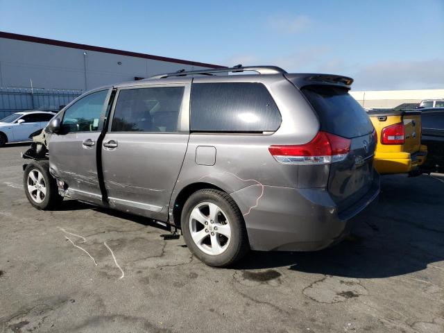 Photo 2 from auction – 2011 TOYOTA SIENNA LE with VIN 5TDKK3DC1BS149462