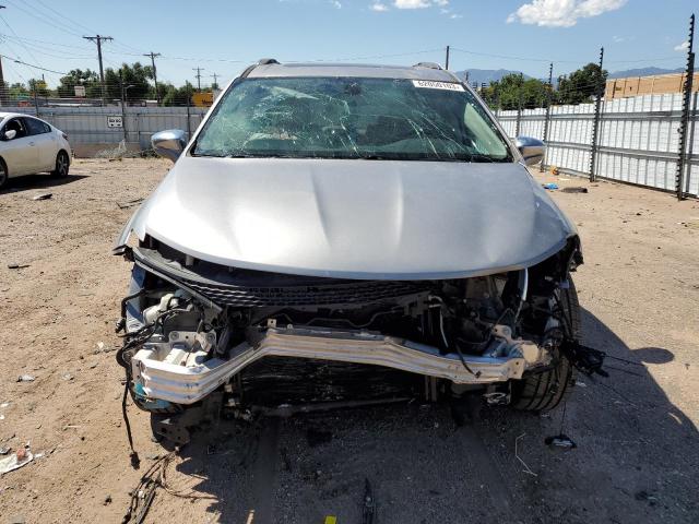 Photo 5 from auction – 2017 CHRYSLER PACIFICA L with VIN 2C4RC1GG8HR528037