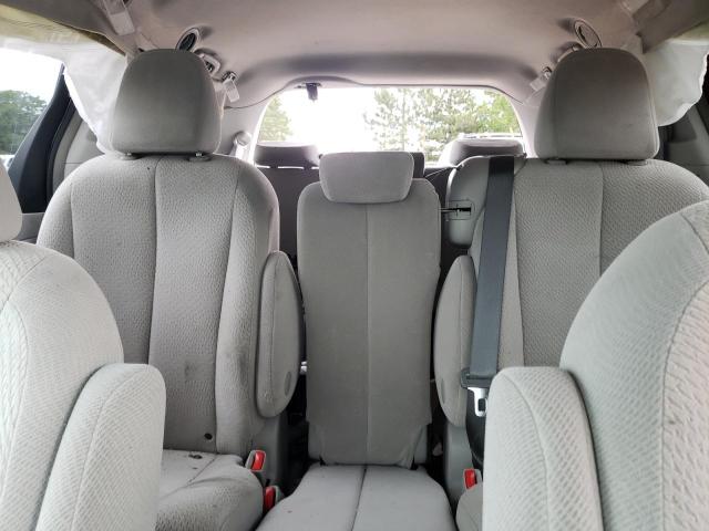 Photo 10 from auction – 2013 TOYOTA SIENNA LE with VIN 5TDKK3DC8DS393130