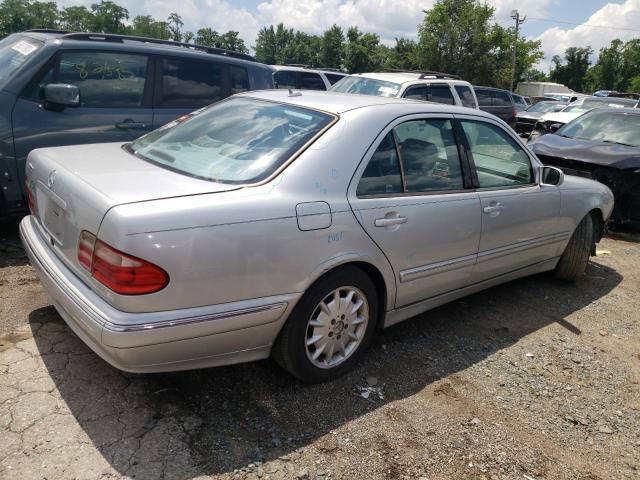 Photo 3 from auction – 2000 MERCEDES-BENZ E 320 with VIN WDBJF65J5YB166892
