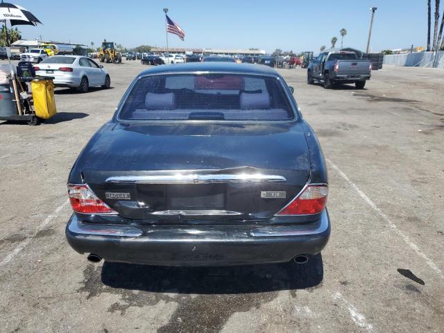 Photo 6 from auction – 2000 JAGUAR XJ8 with VIN SAJDA14C2YLF15654
