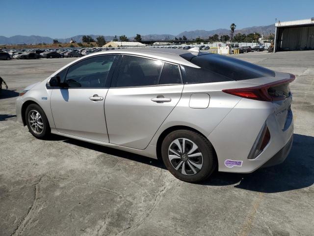 Photo 2 from auction – 2019 TOYOTA PRIUS PRIM with VIN JTDKARFP7K3115680