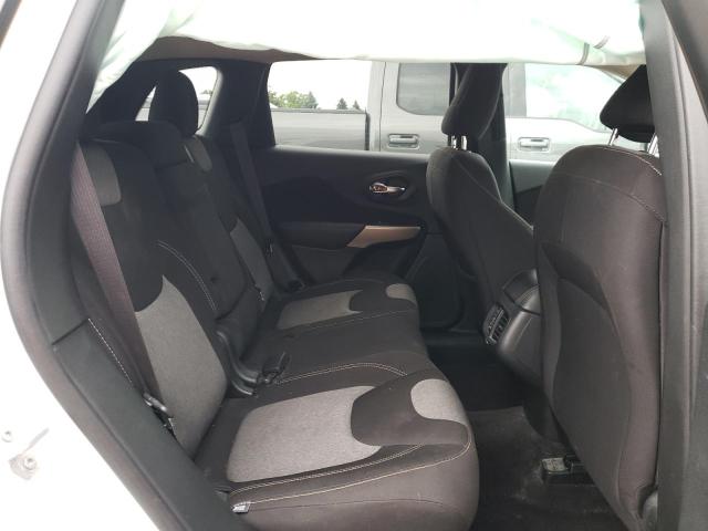 Photo 10 from auction – 2018 JEEP CHEROKEE L with VIN 1C4PJLCB5JD573464
