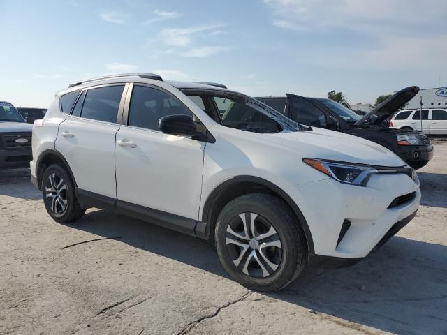 Photo 4 from auction – 2017 TOYOTA RAV4 LE with VIN JTMZFREVXHJ704887