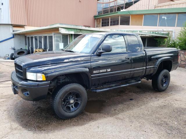 DODGE RAM 2500 2000 with VIN 1B7KF23W5YJ188121 - Photo from auction