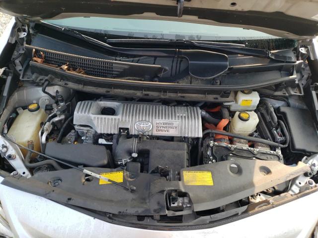 Photo 11 from auction – 2013 TOYOTA PRIUS V with VIN JTDZN3EU5D3221460