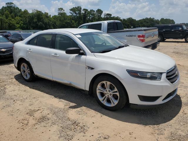 Photo 4 from auction – 2015 FORD TAURUS SE with VIN 1FAHP2D84FG163931