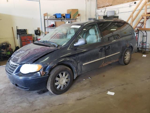 CHRYSLER TOWN&COUNT 2007 مع رقم تعريف المركبة 2A4GP54L77R349484 - صورة من المزاد
