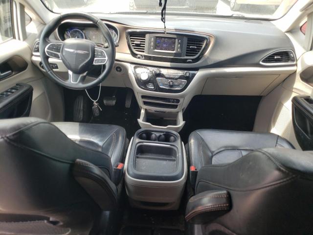 Photo 8 from auction – 2017 CHRYSLER PACIFICA T with VIN 2C4RC1BG5HR708261