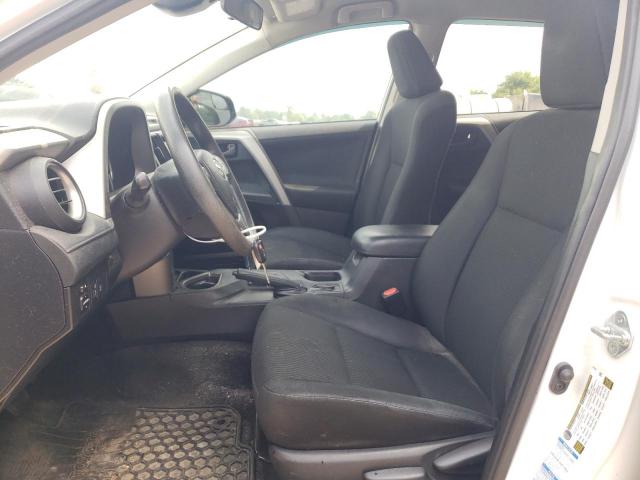 Photo 7 from auction – 2017 TOYOTA RAV4 LE with VIN 2T3BFREVXHW574886