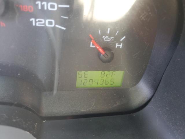 Photo 9 from auction – 2004 FORD F150 with VIN 1FTRX12W04NB27561