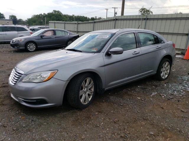 CHRYSLER 200 TOURIN 2013 z numerem VIN 1C3CCBBB8DN593120 - Zdjęcie z aukcji