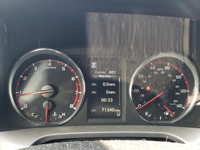 Photo 9 from auction – 2017 TOYOTA RAV4 SE with VIN JTMJFREV2HD217856