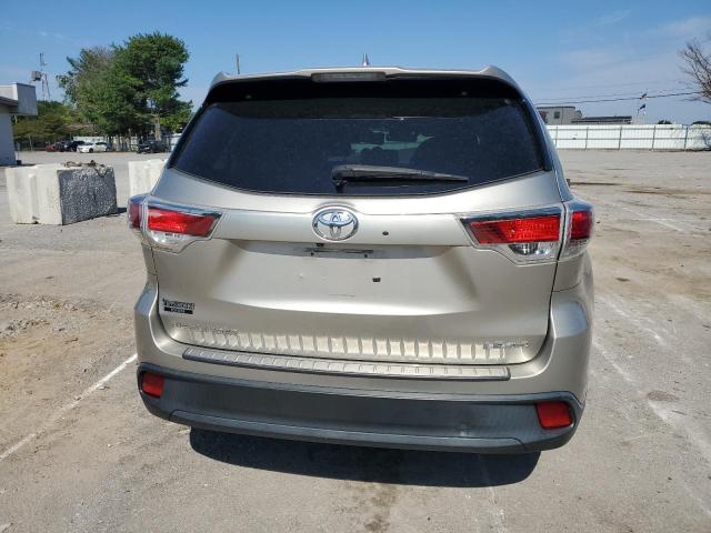 Photo 6 from auction – 2015 TOYOTA HIGHLANDER with VIN 5TDBKRFHXFS177231