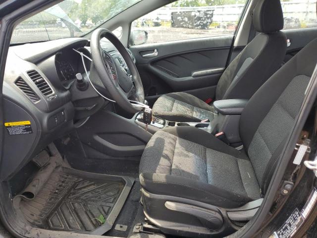 Photo 7 from auction – 2017 KIA FORTE LX with VIN 3KPFK4A7XHE054660