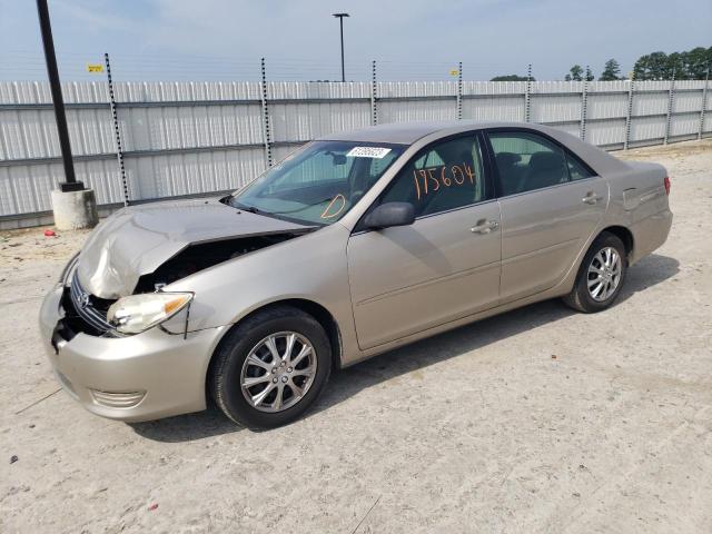 TOYOTA CAMRY LE 2005 with VIN 4T1BE32K35U079914 - Photo from auction