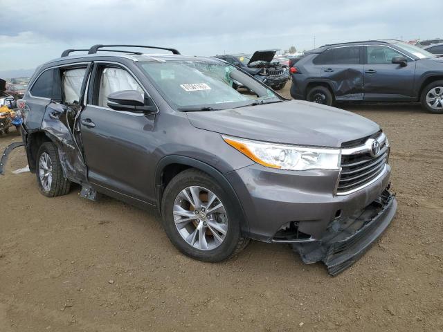 Photo 4 from auction – 2015 TOYOTA HIGHLANDER with VIN 5TDJKRFH1FS212637