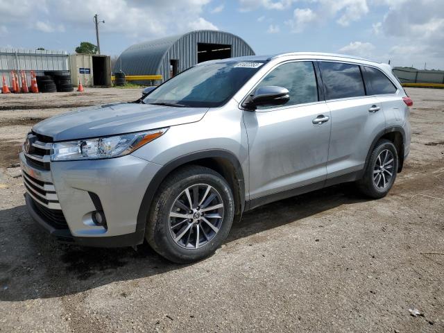 TOYOTA HIGHLANDER 2019 with VIN 5TDJZRFH1KS602000 - Photo from auction