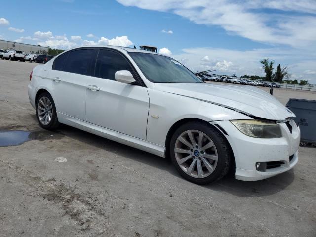 Photo 4 from auction – 2011 BMW 328 I with VIN WBAPH7G5XBNN02762