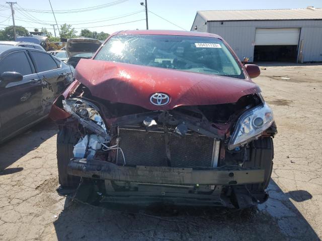Photo 5 from auction – 2011 TOYOTA SIENNA XLE with VIN 5TDYK3DC6BS063834