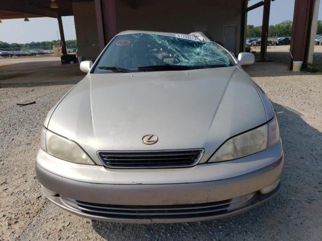 Photo 5 from auction – 1998 LEXUS ES 300 with VIN JT8BF28G5W0110571