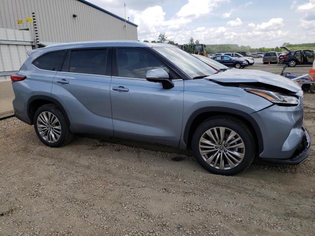 Photo 4 from auction – 2023 TOYOTA HIGHLANDER with VIN 5TDKDRAH1PS035949