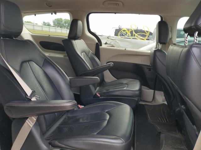 Photo 11 from auction – 2018 CHRYSLER PACIFICA H with VIN 2C4RC1L71JR230571