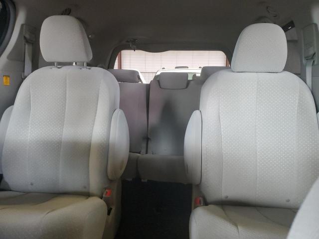 Photo 10 from auction – 2011 TOYOTA SIENNA LE with VIN 5TDJK3DC2BS002160