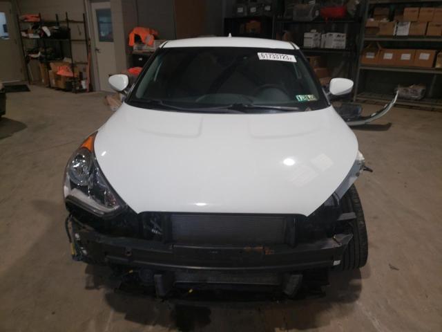 Foto 5 de la subasta – 2016 HYUNDAI VELOSTER con VIN KMHTC6AD2GU303112