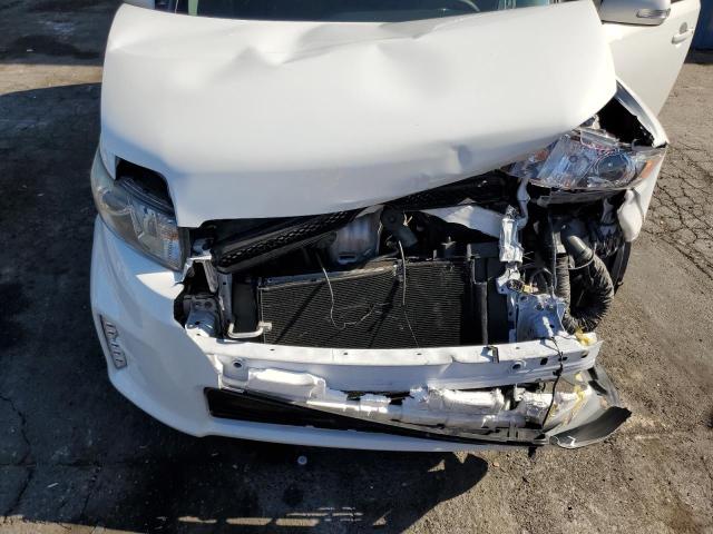 Photo 11 from auction – 2015 TOYOTA SCION XB with VIN JTLZE4FE5FJ076565