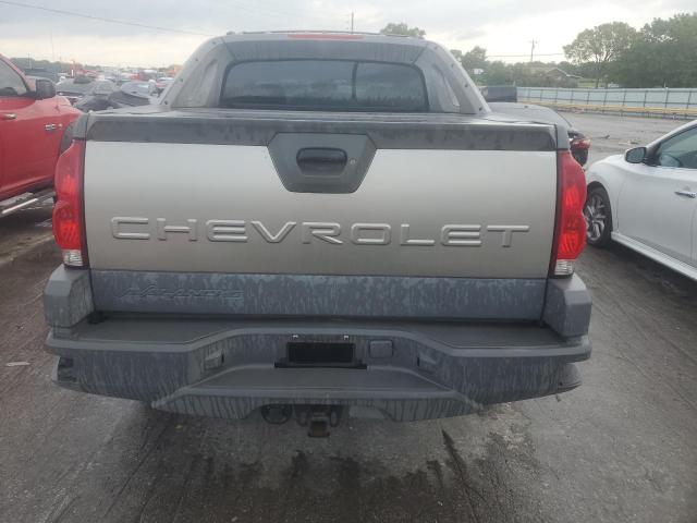 Photo 6 from auction – 2002 CHEVROLET AVALANCHE with VIN 3GNEK13T82G292174