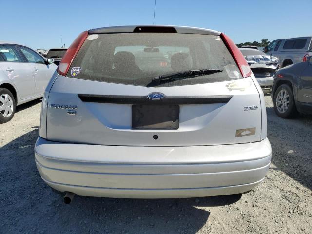 Photo 6 from auction – 2005 FORD FOCUS ZX5 with VIN 3FAFP37N75R115507