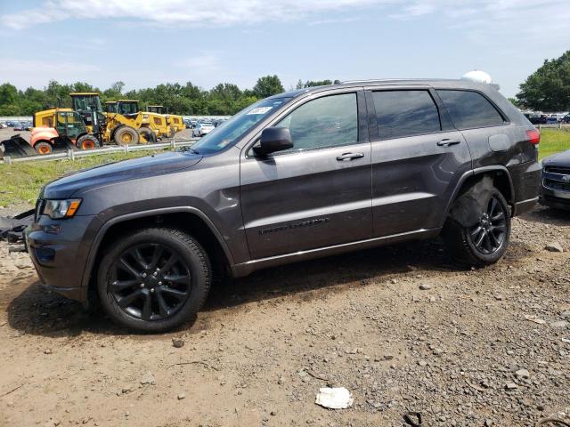 JEEP GRAND CHER 2018 with VIN 1C4RJFAG8JC103282 - Photo from auction