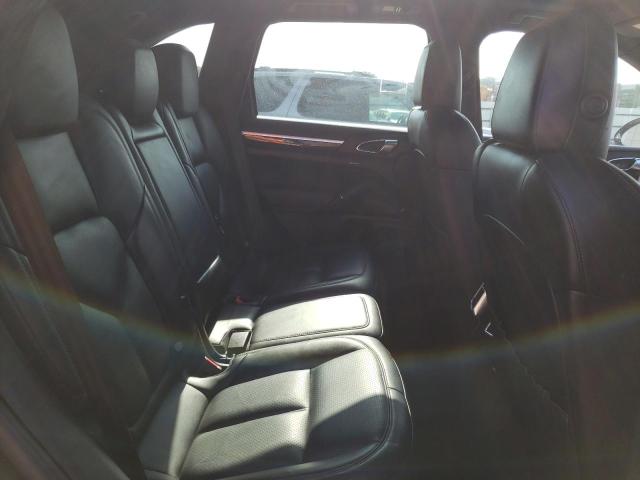 Photo 10 from auction – 2016 PORSCHE CAYENNE with VIN WP1AA2A29GKA08673