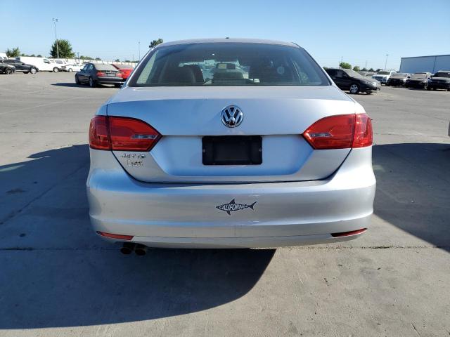 Photo 6 from auction – 2013 VOLKSWAGEN JETTA BASE with VIN 3VW2K7AJ3DM214452