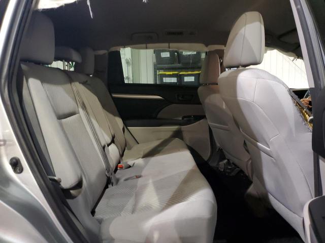 Photo 11 from auction – 2017 TOYOTA HIGHLANDER with VIN 5TDZARFH2HS028218