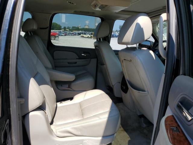 Photo 11 from auction – 2007 CHEVROLET SUBURBAN K with VIN 3GNFK16377G100234