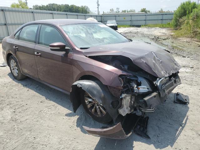 Photo 4 from auction – 2012 VOLKSWAGEN PASSAT S with VIN 1VWAH7A33CC108627