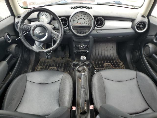 Photo 8 from auction – 2011 MINI COOPER CLU with VIN WMWZF3C55BTX81630