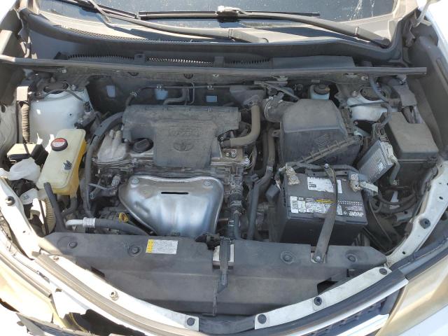 Photo 12 from auction – 2015 TOYOTA RAV4 LE with VIN JTMZFREV5FJ051818