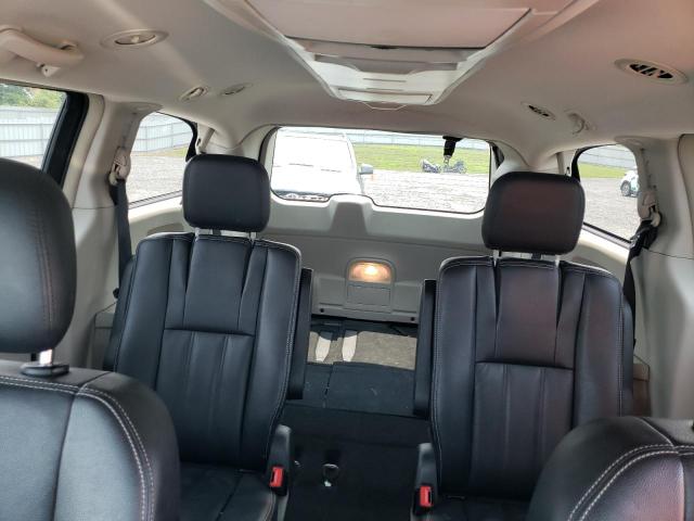 Photo 10 from auction – 2014 CHRYSLER TOWN & COU with VIN 2C4RC1BG1ER436478