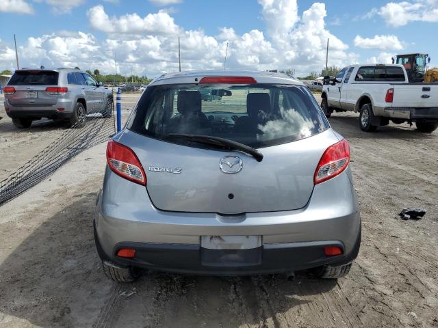 Photo 6 from auction – 2012 MAZDA MAZDA2 with VIN JM1DE1KY5C0147012