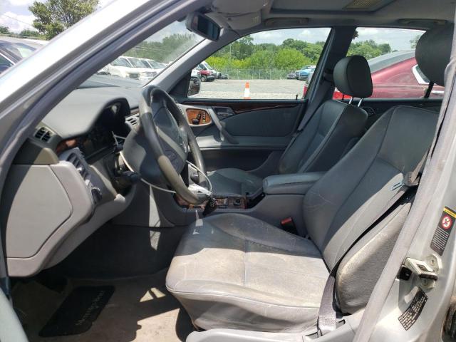 Photo 7 from auction – 2000 MERCEDES-BENZ E 320 with VIN WDBJF65J5YB166892