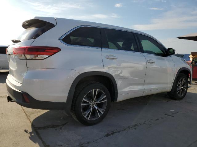 Foto 3 de la subasta – 2017 TOYOTA HIGHLANDER con VIN 5TDZARFH4HS028477