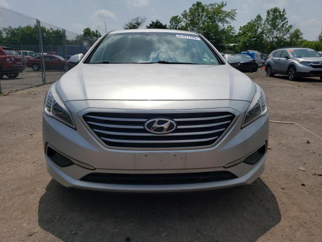 Photo 5 from auction – 2016 HYUNDAI SONATA SE with VIN 5NPE24AF7GH330113
