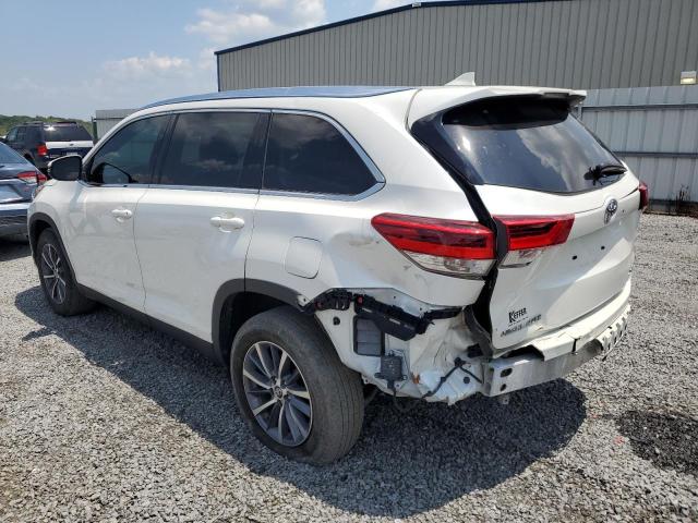 Photo 2 from auction – 2019 TOYOTA HIGHLANDER with VIN 5TDKZRFH4KS331308