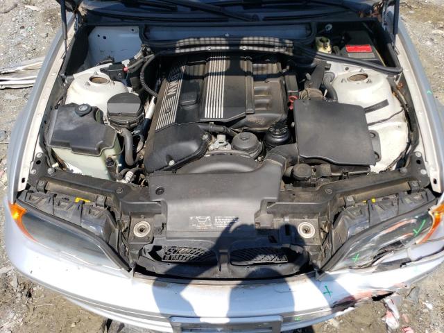Photo 11 from auction – 2002 BMW 325 CI with VIN WBABS33402PG83864